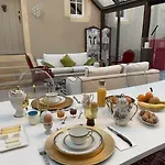 Bed and Breakfast La Maison Ruffinoise