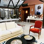 La Maison Ruffinoise Bed and Breakfast 4*