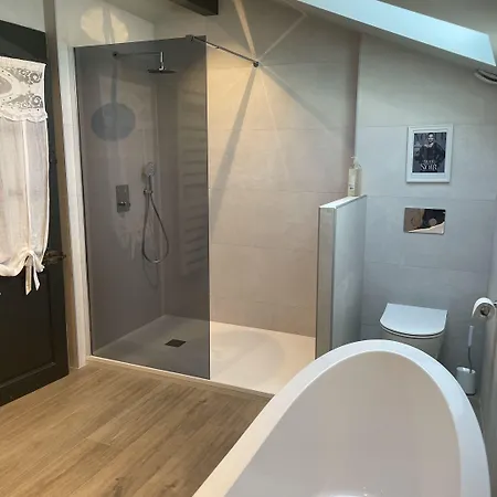 La Maison Ruffinoise Frühstückspension 4*